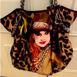 ISO Henri Bendel satin bag. Please message with